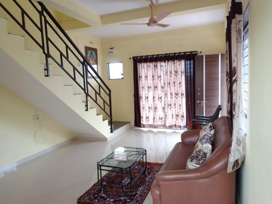 Villa Siddhi Sea View Ganpatipule *